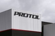 Дизайн моторного масла Protol Дизайн банок моторного масла Protol